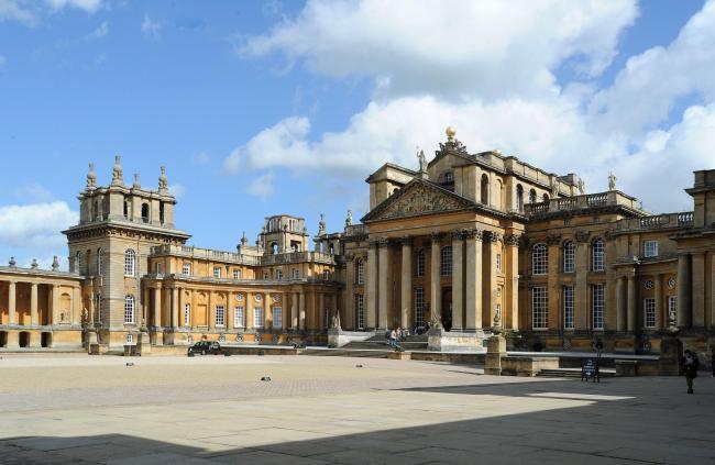 Gray Matter Silent Hell Of Dinner For Two At Blenheim Palace