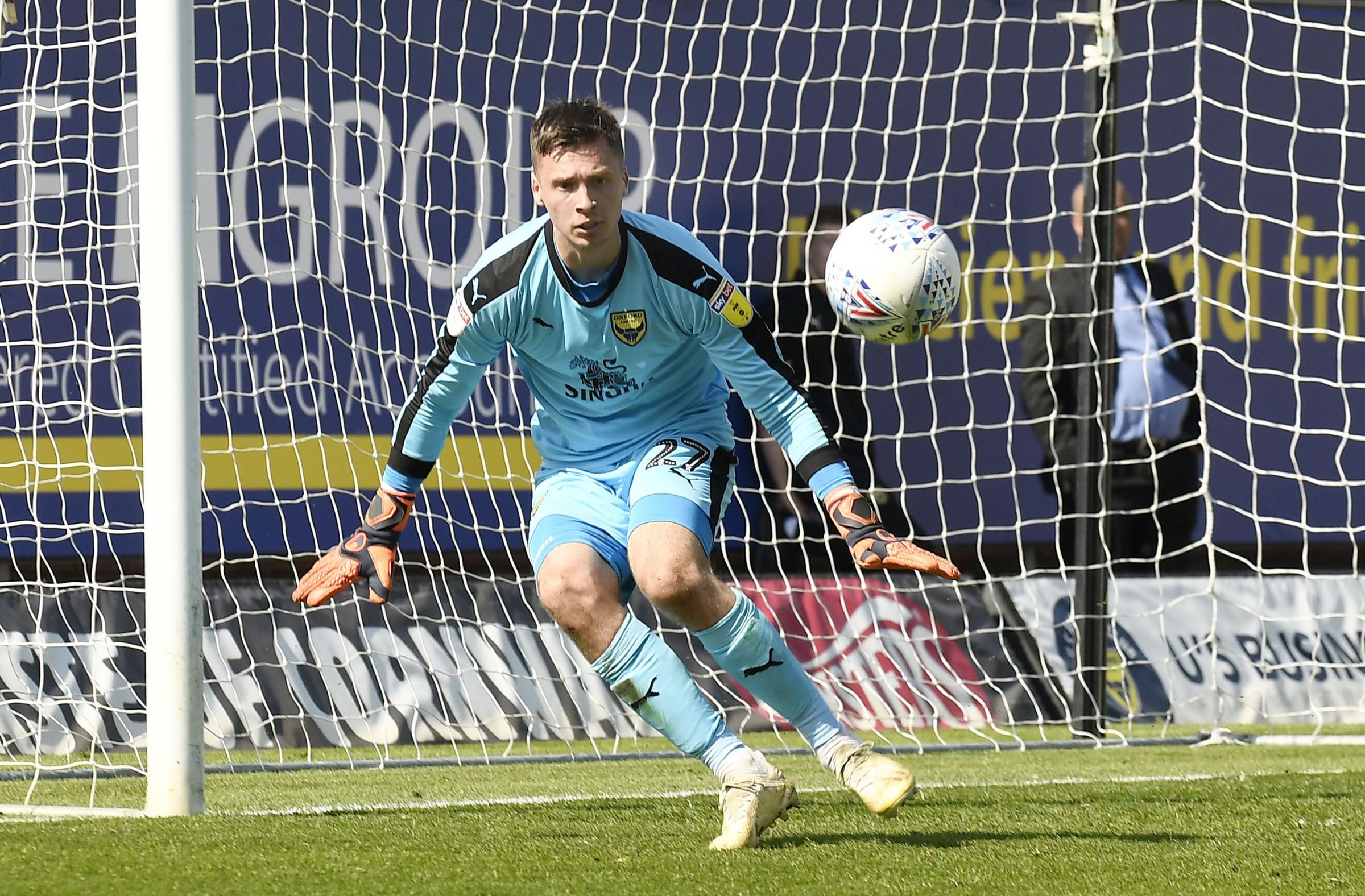 Oxford United Goalkeeper Jack Stevens Signs New Contract Oxford Mail