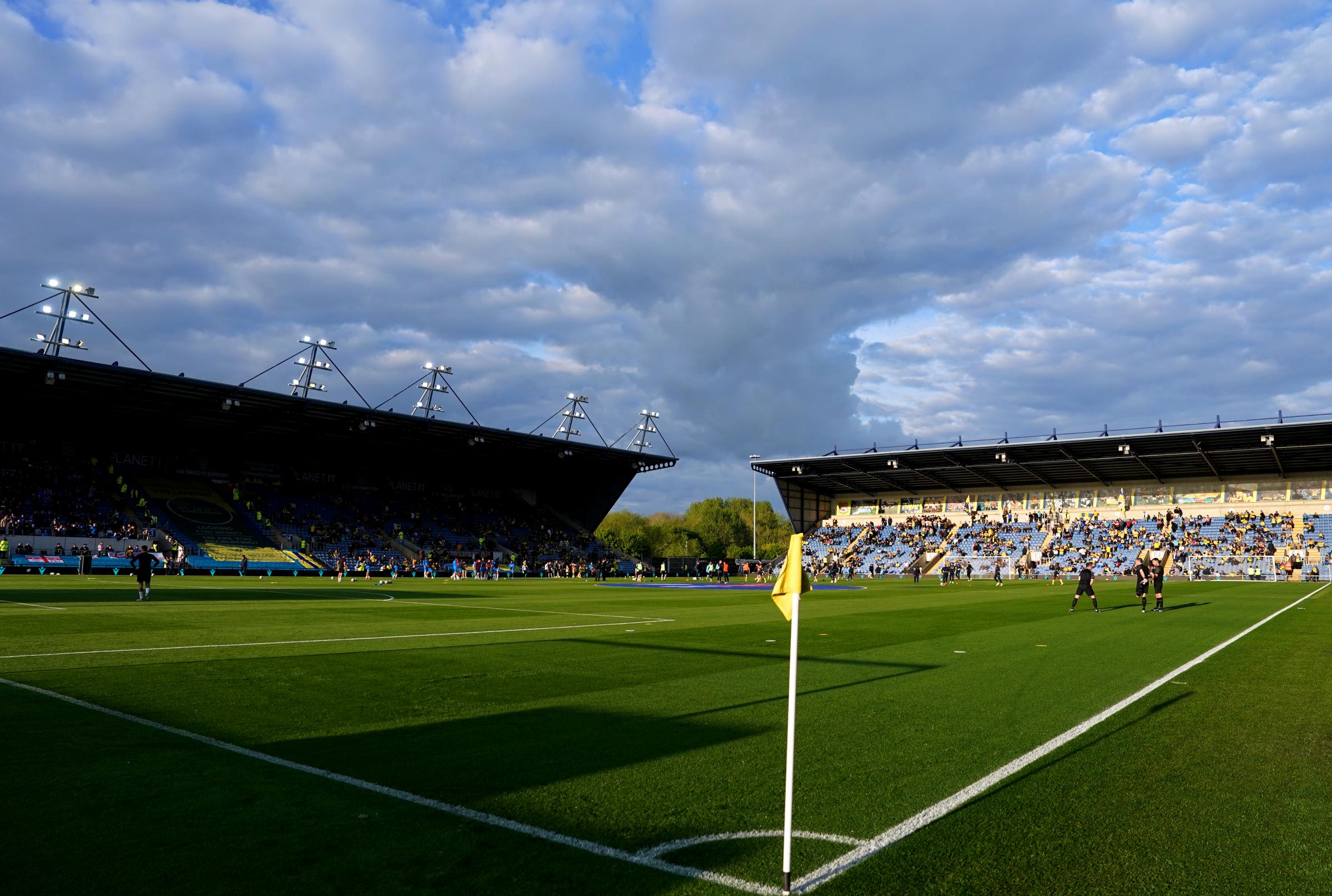 Oxford United given suspended transfer window fee ban