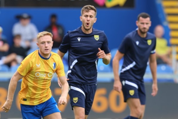 Oxford United's Will Vaulks bruised after Mansfield scrap