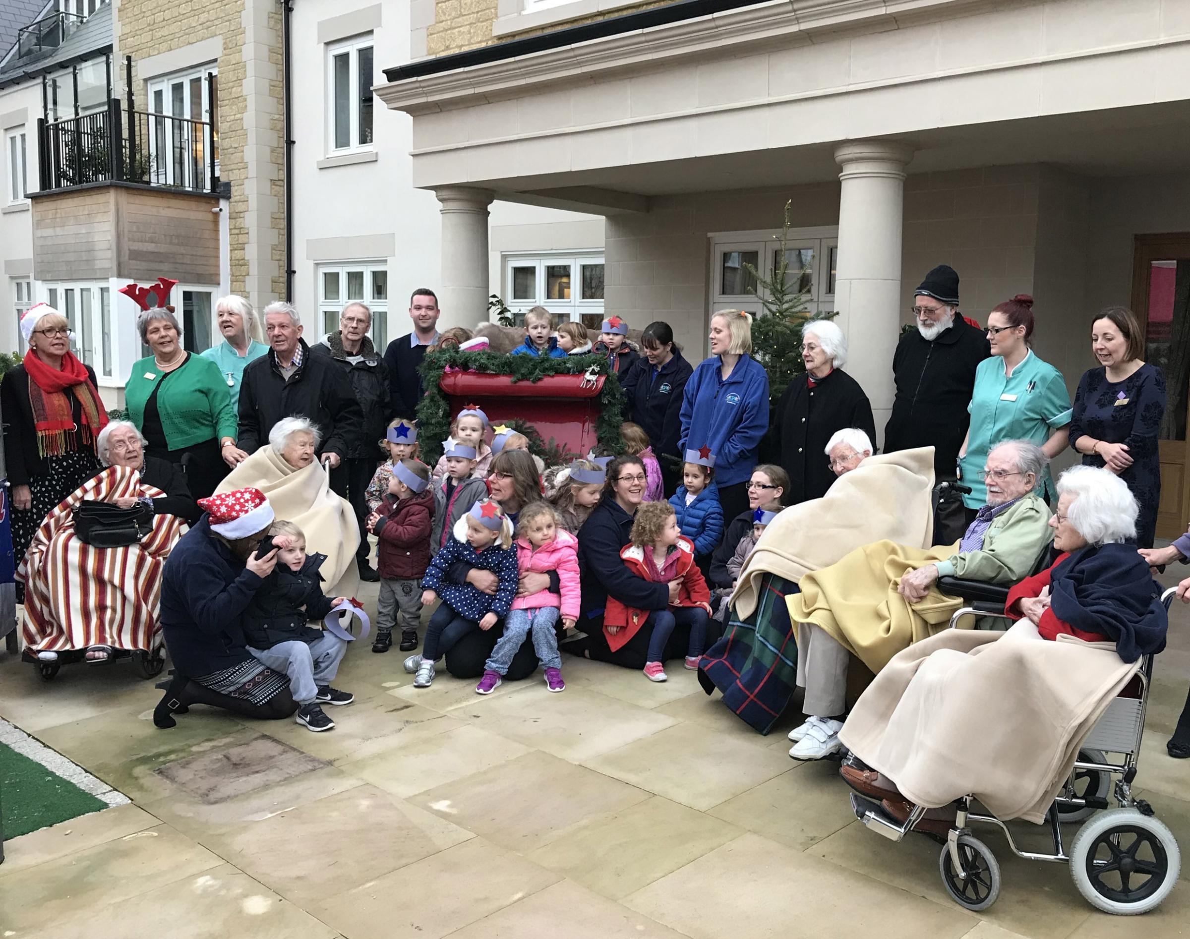 Reindeers Delight Children During Retirement Village Visit Oxford Mail