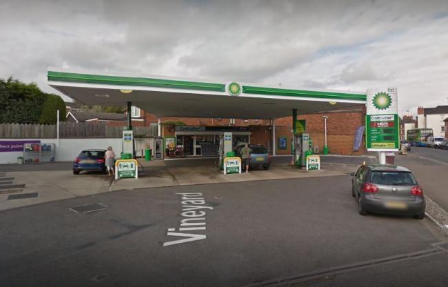 Pair Deny Botched Atm Raid At Bp Garage In Abingdon Oxford Mail